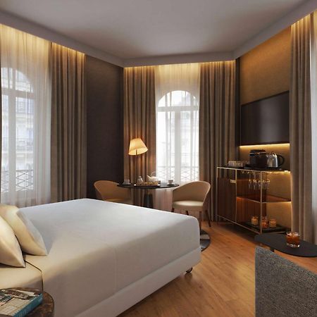 Nh Paris Champs-Elysees Exterior photo