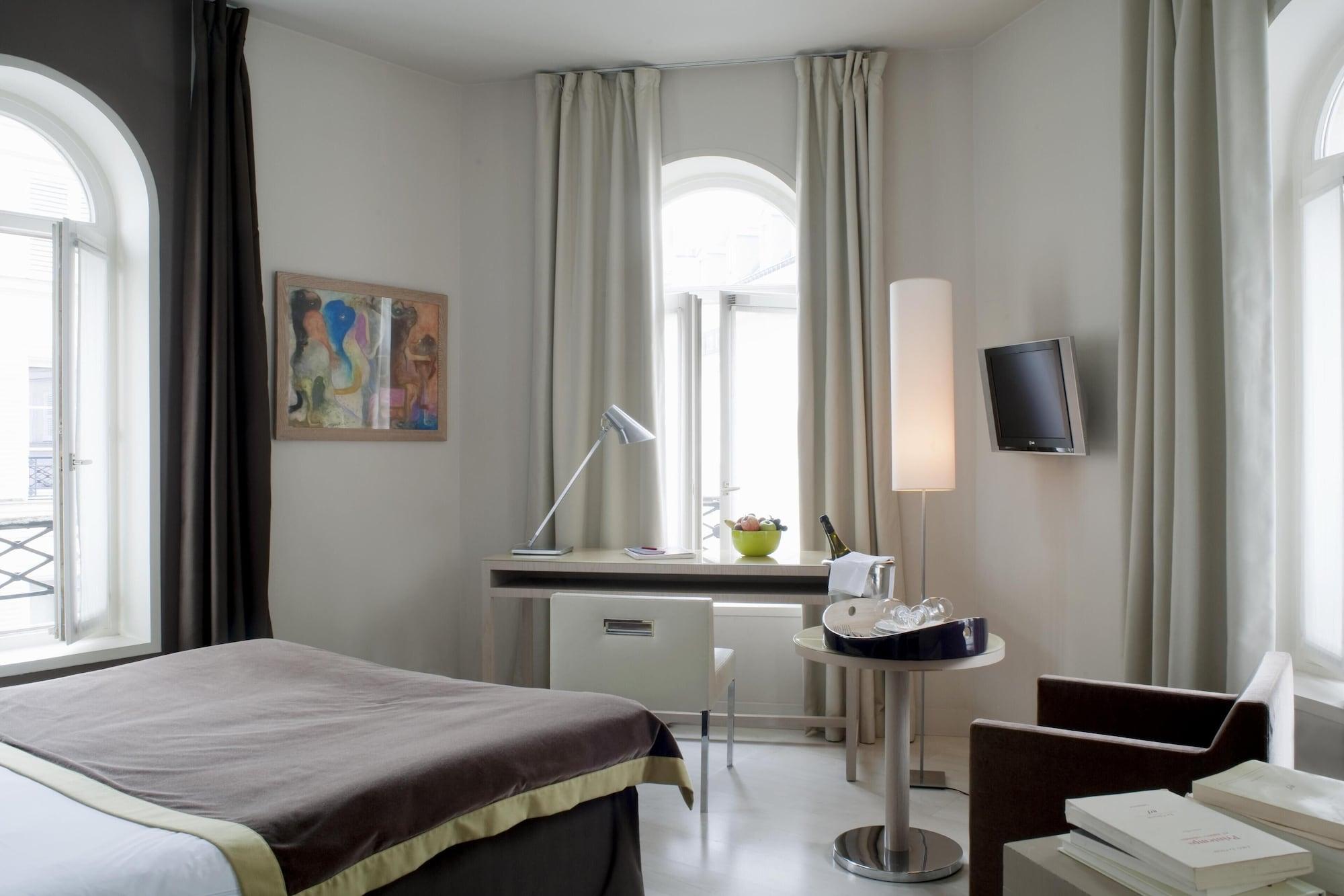 Nh Paris Champs-Elysees Exterior photo