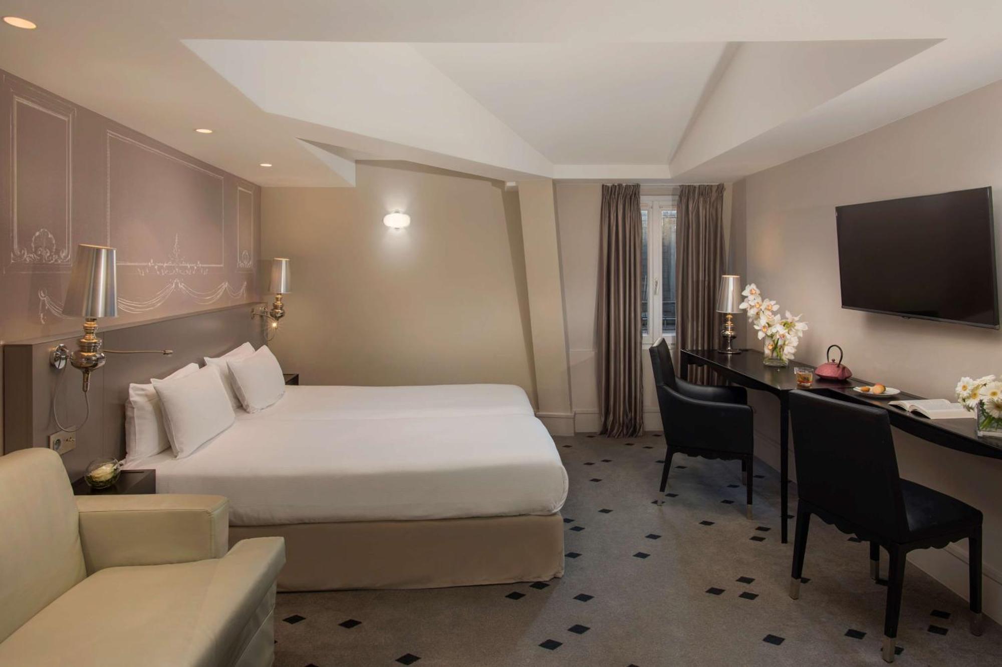 Nh Paris Champs-Elysees Exterior photo