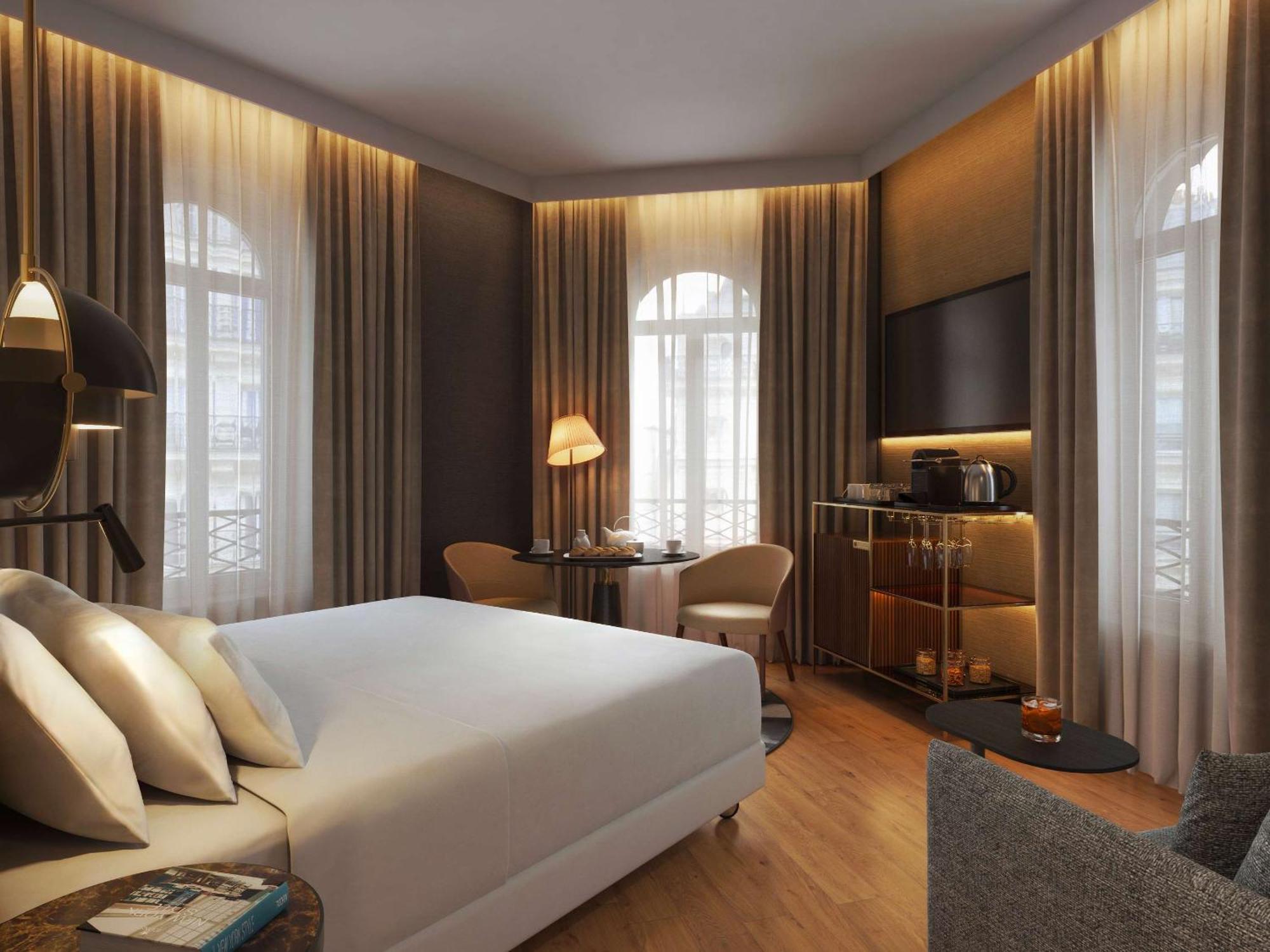 Nh Paris Champs-Elysees Exterior photo